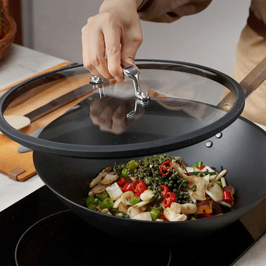 入手必讀！不鏽鋼炒鍋、中式炒鍋如何挑選？